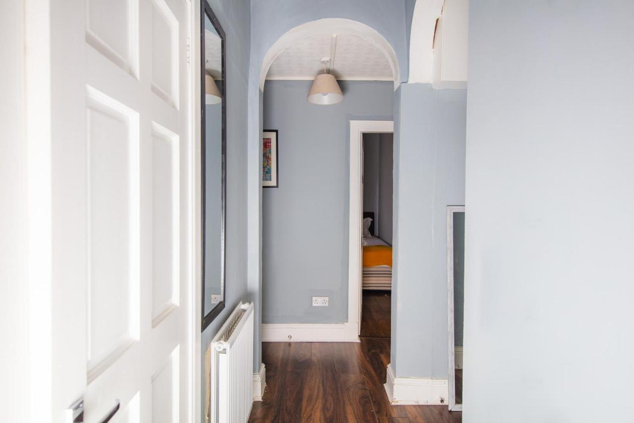 Super Central 4Bedroom Apartment At The Meadows Эдинбург Экстерьер фото